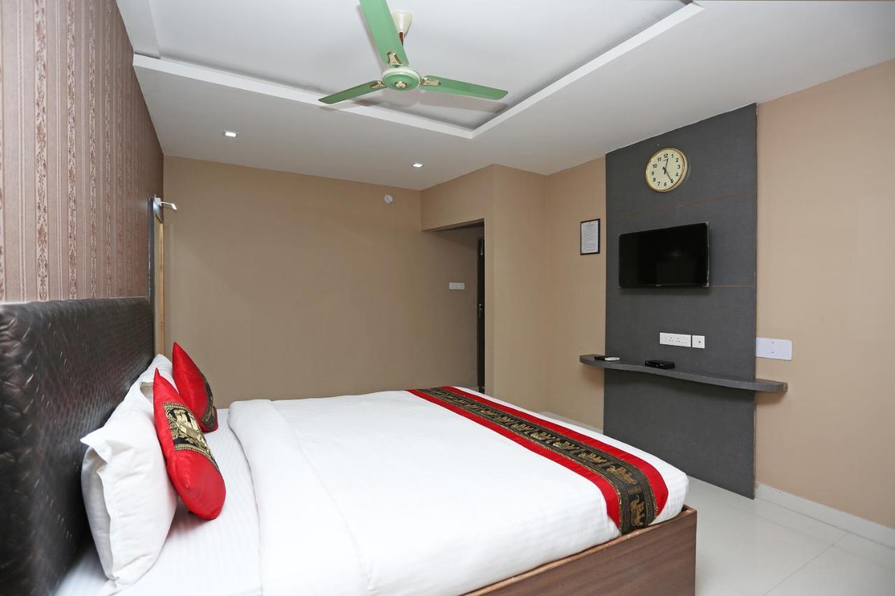 Hotel Richi Regency Bhubaneswar Exterior photo